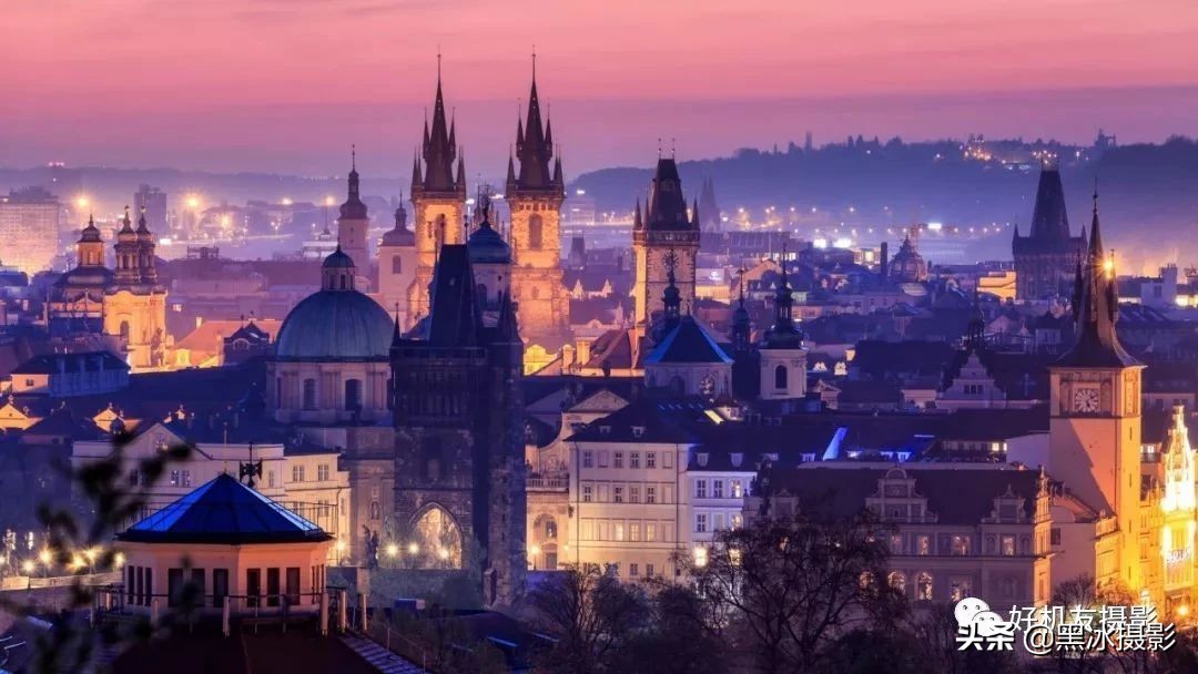 超广角和长焦镜头哪个更实用,广角镜头和长焦镜头优缺点