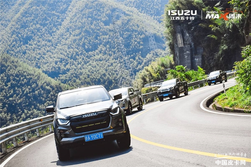 全新d-max试驾自动四驱畅领,新款d-max皮卡极限越野