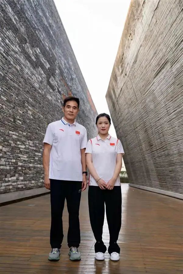 杨倩教练称纠纷已解决,杨倩恩师引发争议的视频