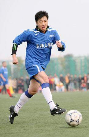 吕丽萍前夫们,吕丽萍前夫足球解说员