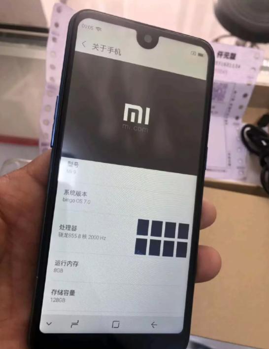 双摄后置指纹的手机,小米9后置三摄屏幕指纹