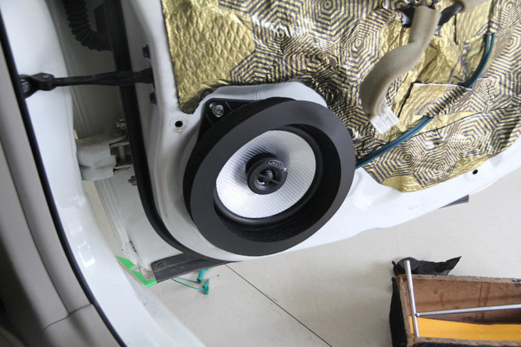 尼桑轩逸改装汽车音响,西城尼桑轩逸音响改装视频