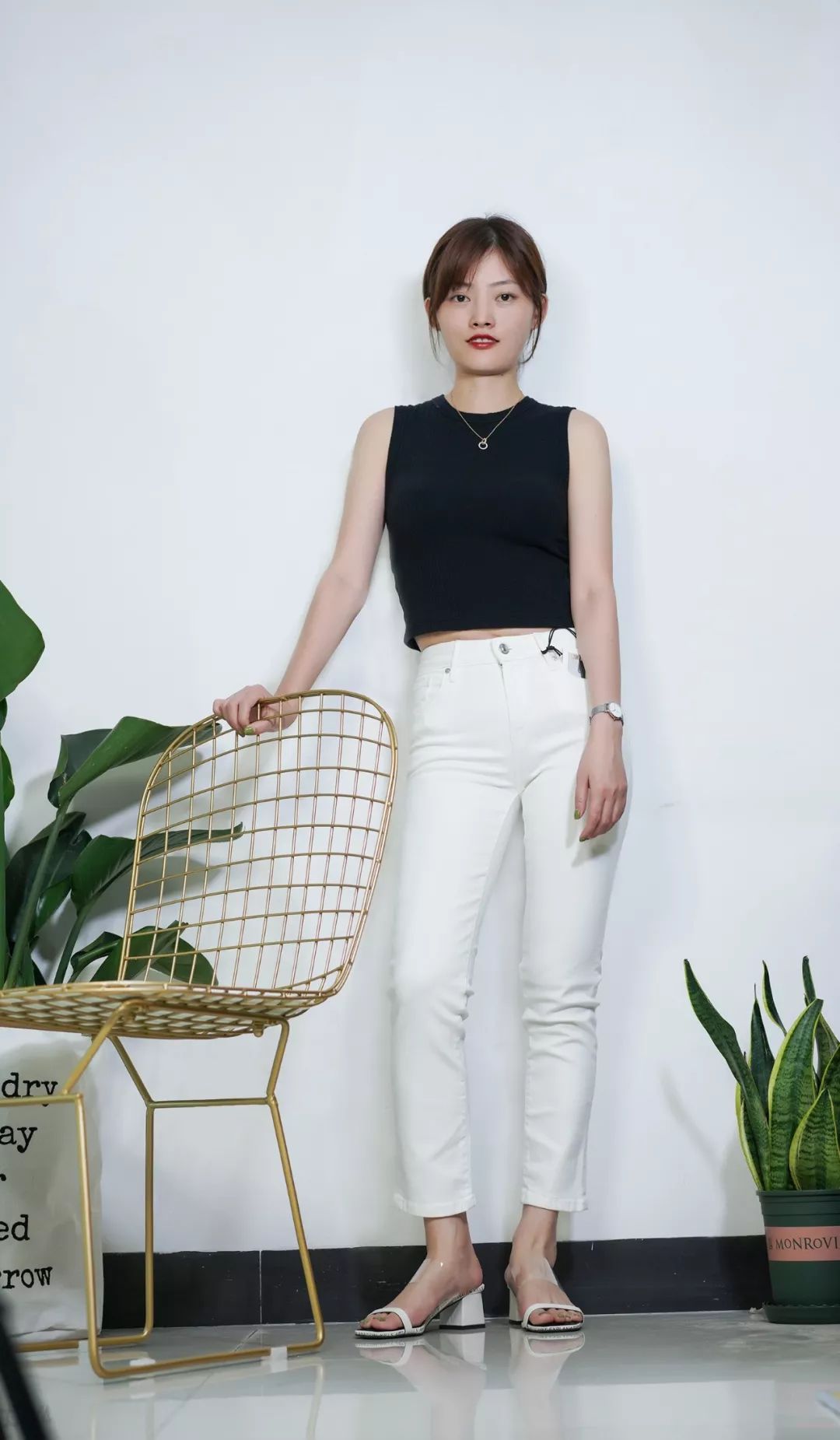 我试了九条白色牛仔裤，这四条太太太好穿了！