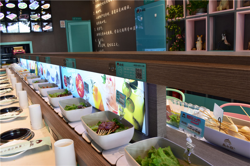 麻辣鲜香旋转小火锅加盟店,自助回转小火锅加盟店怎么加盟