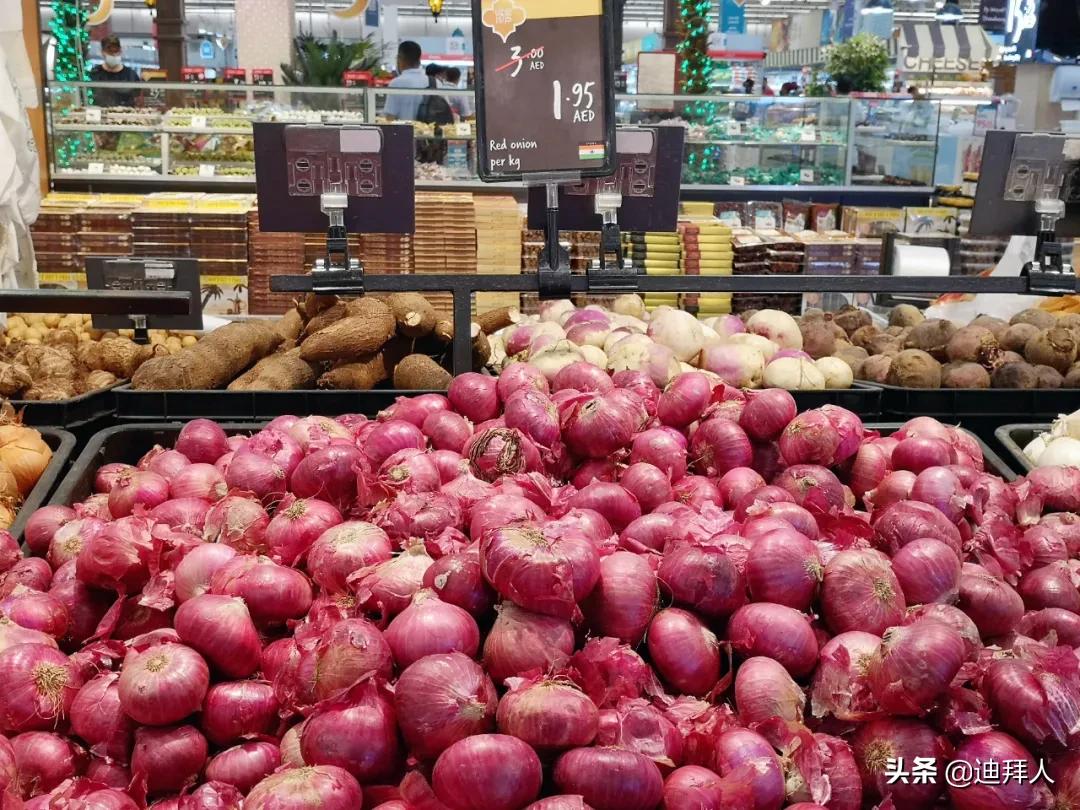 迪拜的物价多少钱一平方,迪拜顶级商场购物实拍