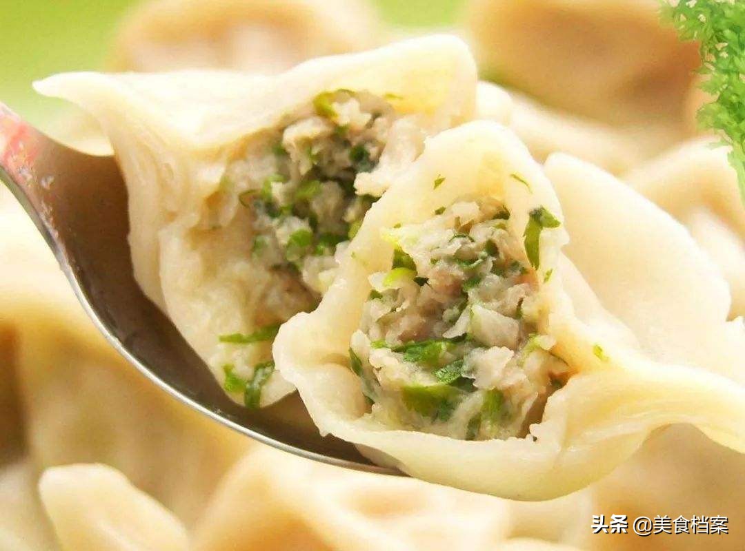 羊肉馅饺子用什么部位的羊肉,羊肉馅饺子和什么菜搭配好吃