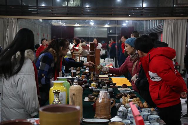 文化走亲越走越亲，杭州桐荫堂书院坚持17年爱心助学