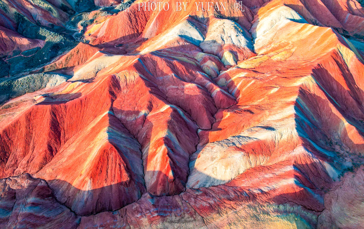 张掖七彩丹霞多久可以看完,旅游张掖七彩丹霞应该注意什么