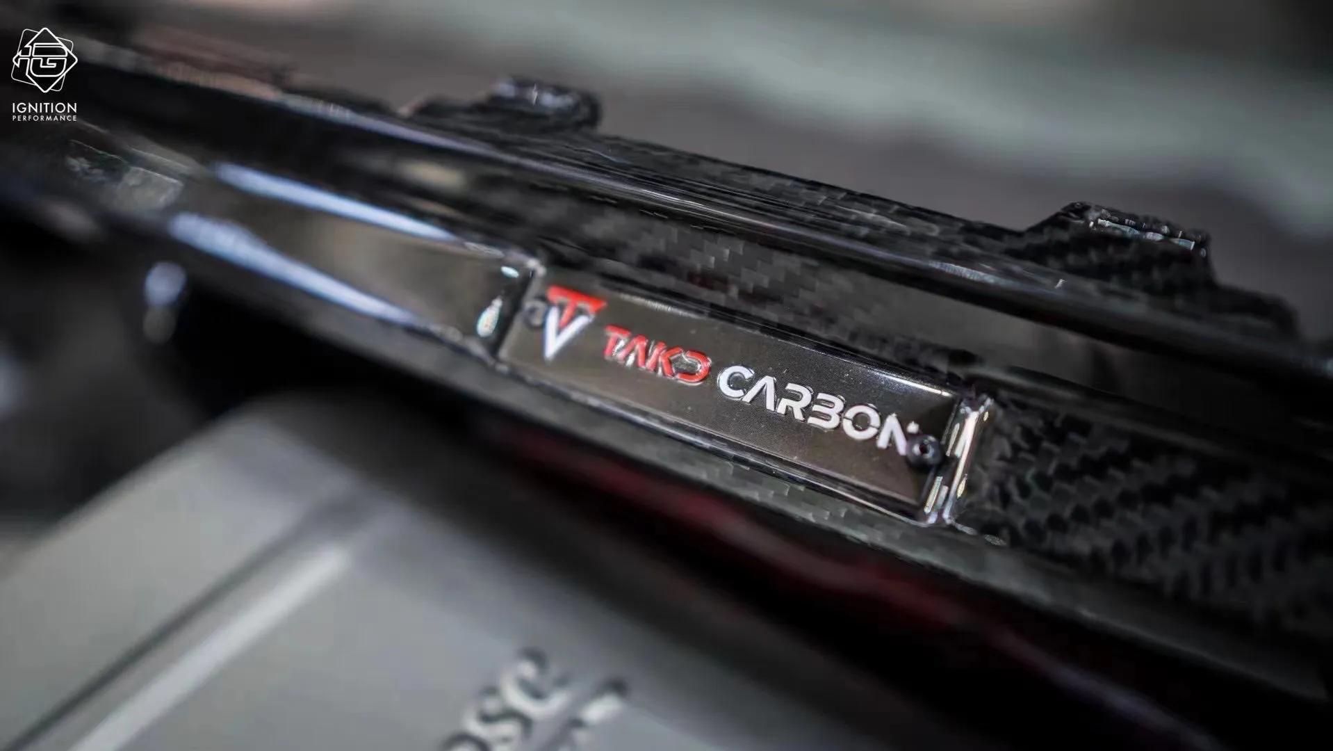 奥迪a4电光碳灰改色,a4碳纤维尾唇