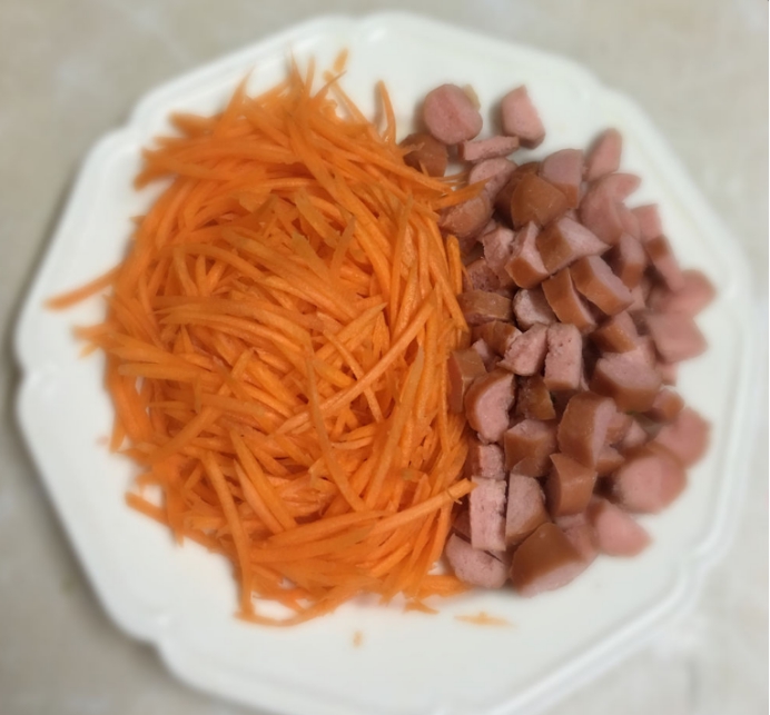 蛋炒饭看着简单,蛋炒饭吃起来不腻的做法