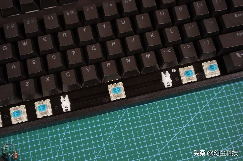 无线机械键盘？我还是第一次接触，感觉自己有些孤陋寡闻了