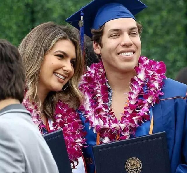 施瓦辛格的女佣年轻时候图片,施瓦辛格与女佣的儿子