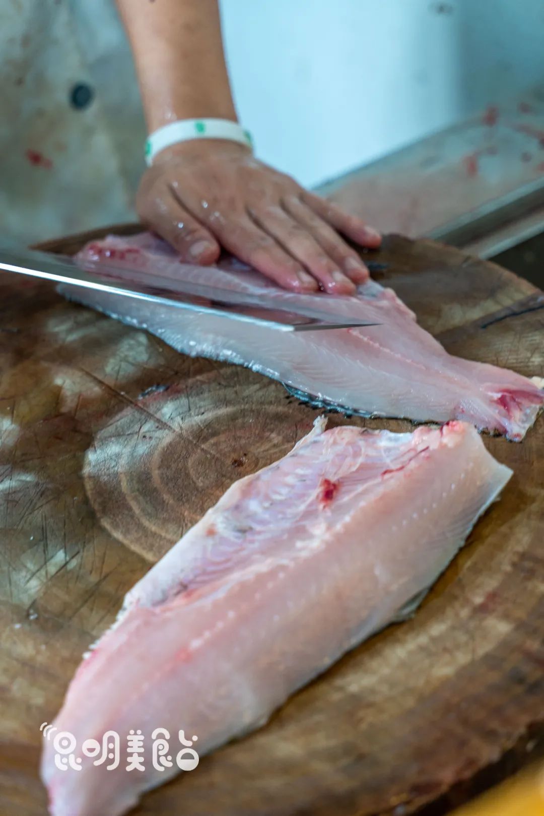 昆明排队三十年老店,昆明排队的老店