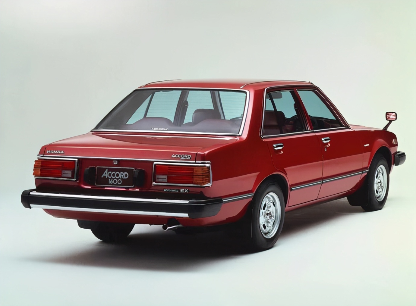 十代雅阁哪代最经典,十代雅阁什么版本最划算