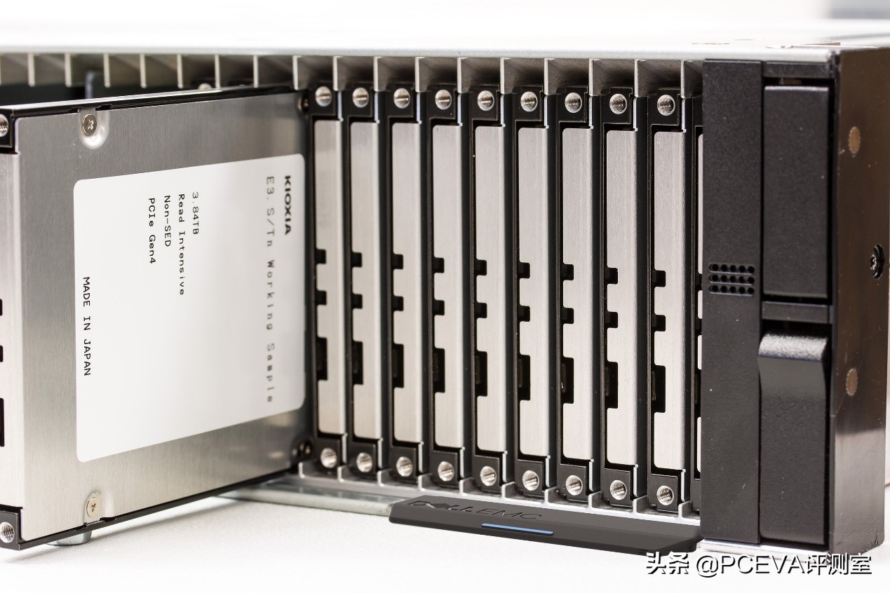 固态硬盘里有几个系列,固态硬盘有种类吗