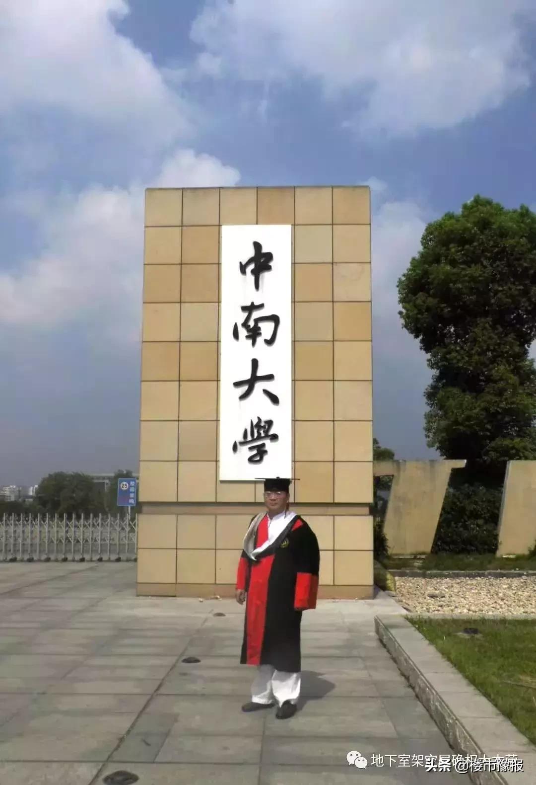 小区一楼架空车库产权问题,架空层停车位怎么办理产权