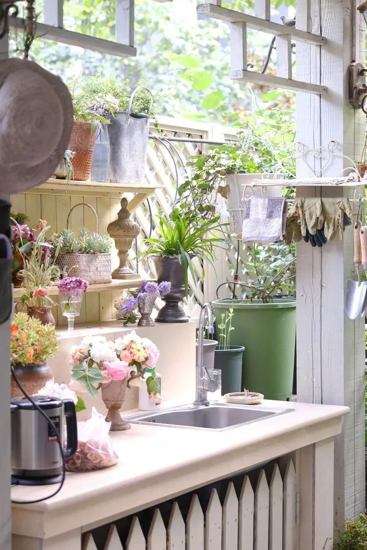 三年前买了套绿地110平三房130万,三年前耗资百万打造小院出售