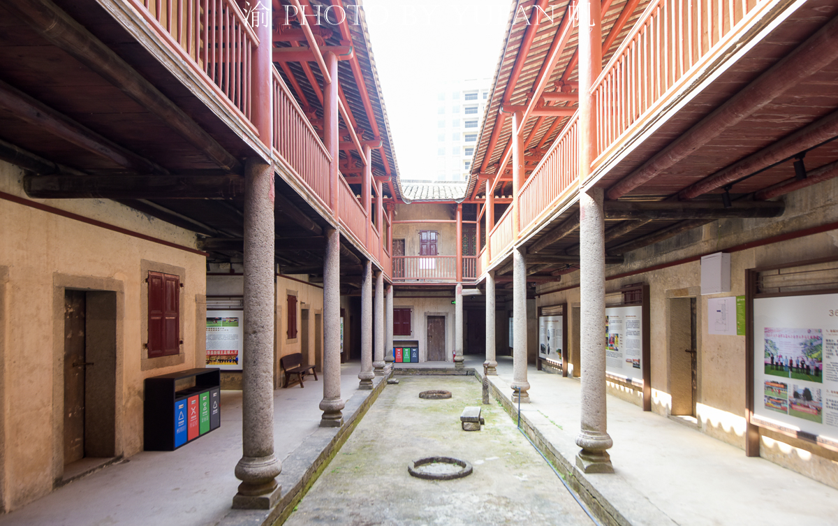 广东新晋网红建筑，俯瞰如同笑脸，实为130年前建的世界球王故居