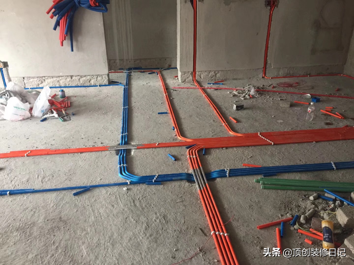 128平现代轻奢实景,128平轻奢风格效果图