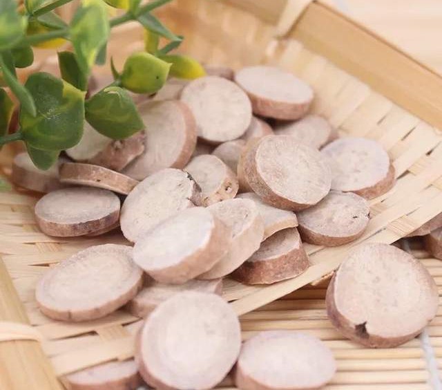 芍药和赤芍白芍有什么区别,白芍与赤芍和芍药的药效区别