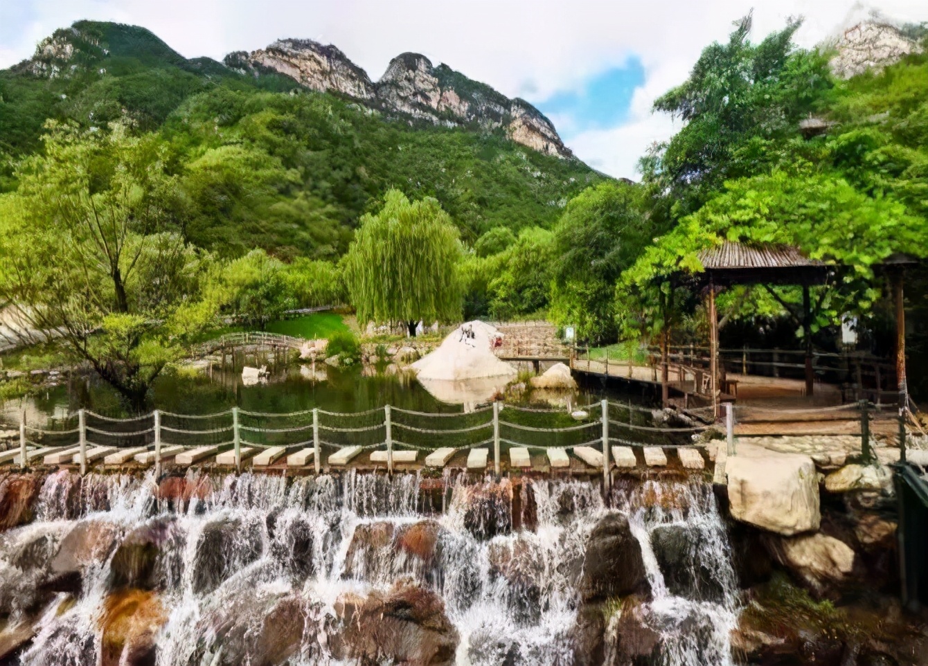 漫山花溪谷正常营业了吗,带孩子漫山花溪谷在哪休息