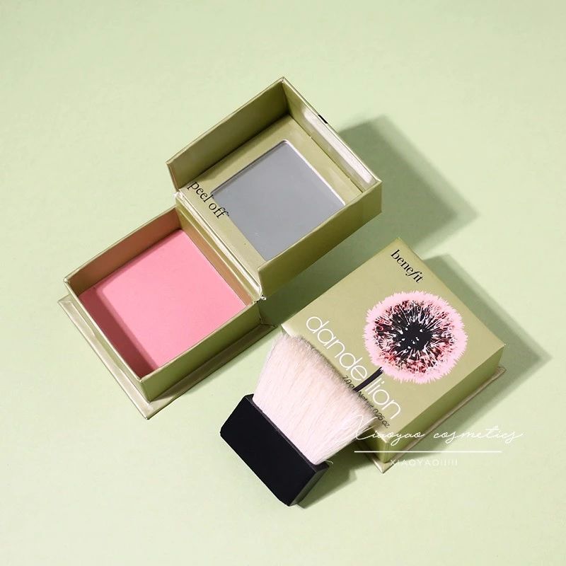 蜜粉和散粉不一样吗,蜜粉散粉粉饼的区别和使用