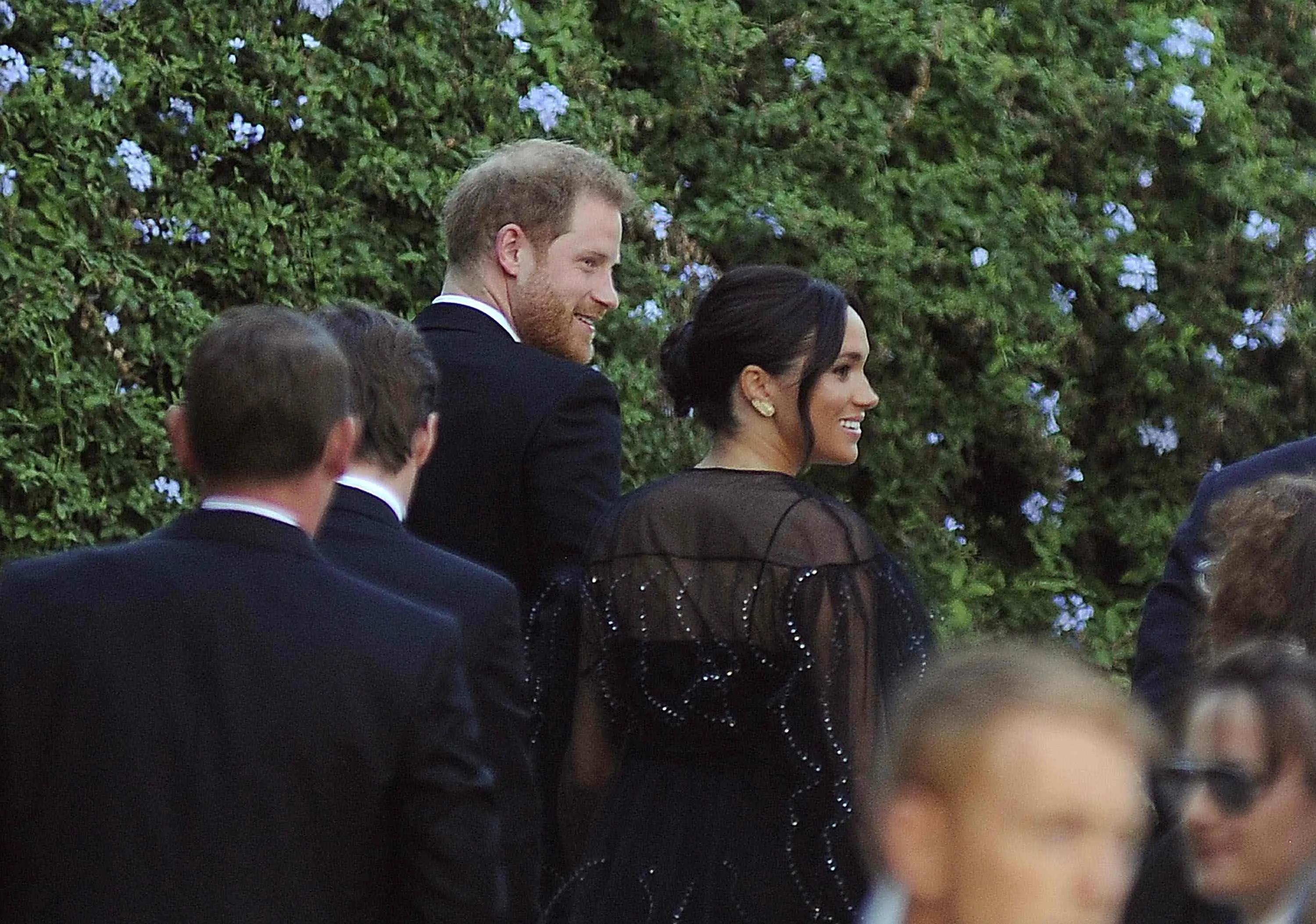 梅根的闺蜜是什么样子的,梅根福克斯和闺蜜