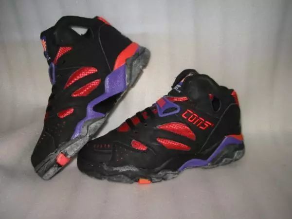 CONVERSENBA队徽鞋，中国鞋迷的篮球鞋启蒙圣物