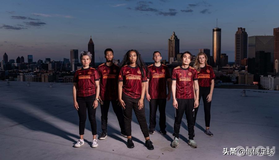 亚特兰大21-22新赛季球衣,亚特兰大客场球衣照片