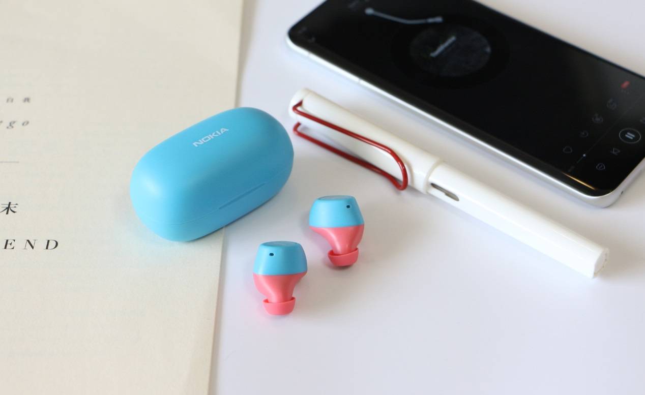 快充诺基亚6102评测,诺基亚充电宝p6202