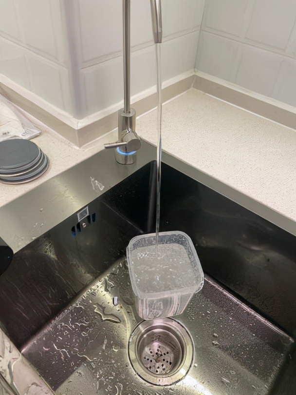 厨房净水器智能强烈推荐,厨房净水器多功能