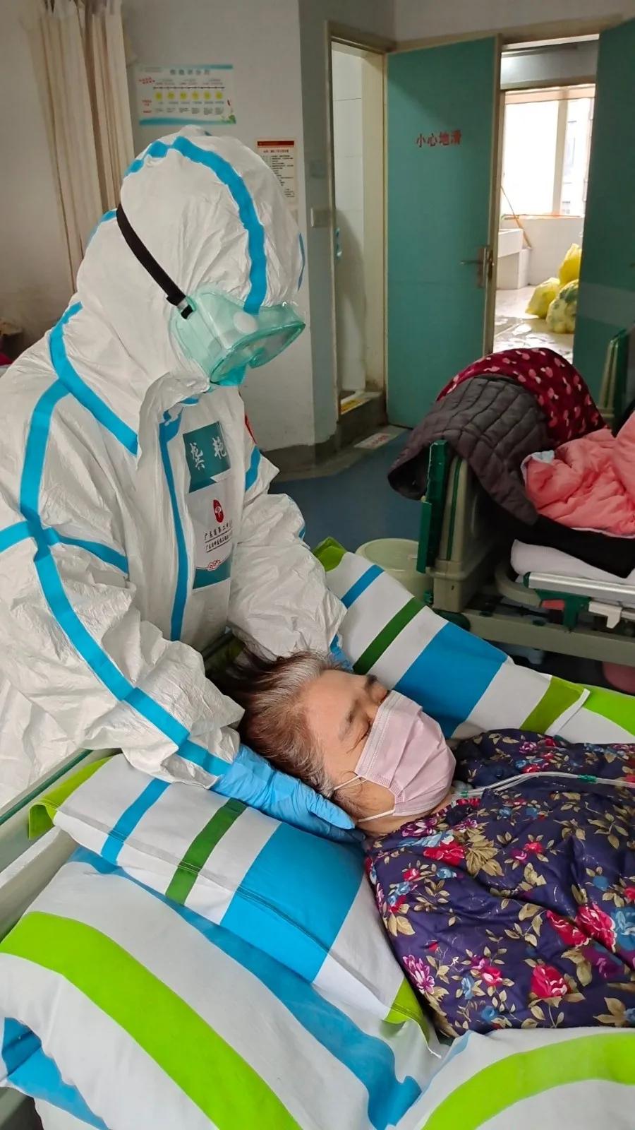 中医特色护理技术走红武汉战“疫”前线|一线日志