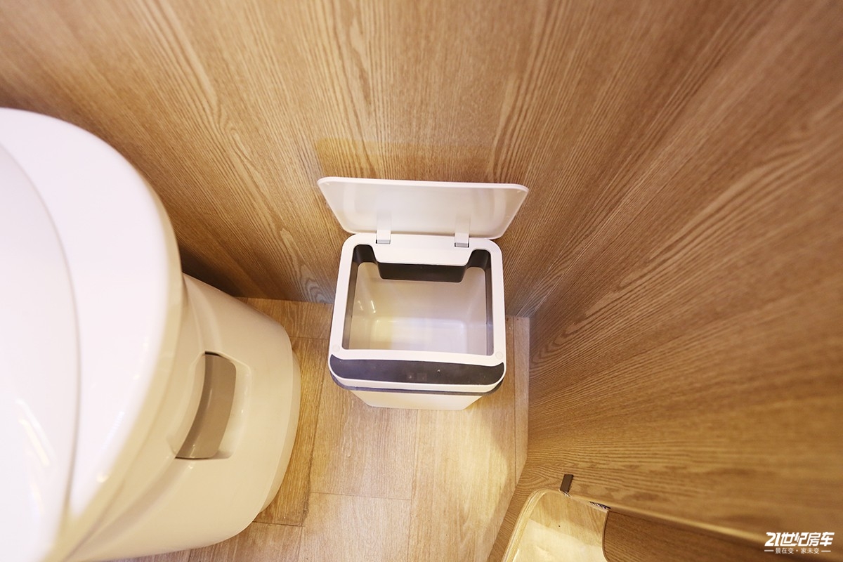 干湿分离淋浴的房车,干湿分离的房车卫生间价格表