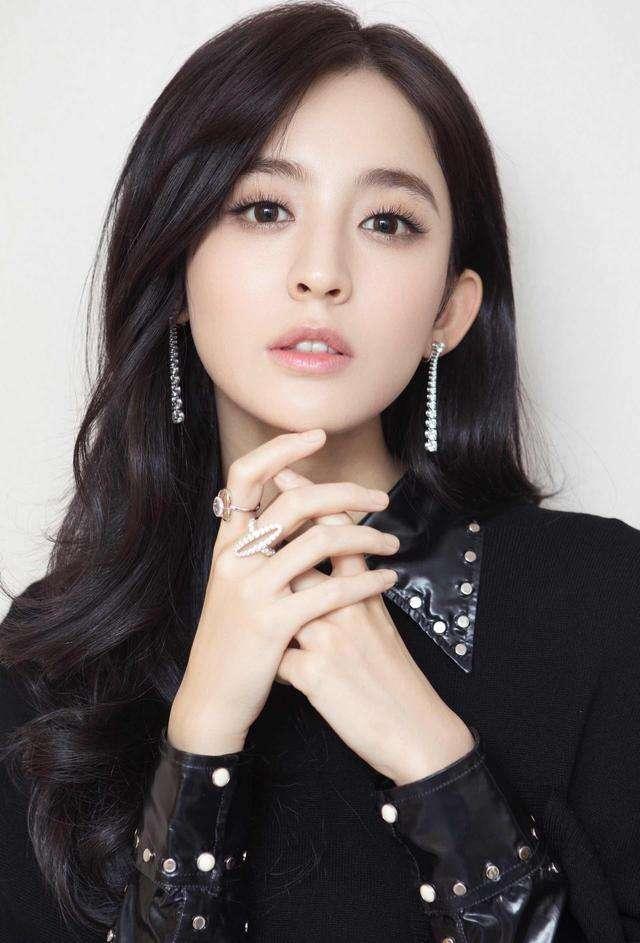 测评多功能负离子直发梳好不好用,智能直发梳好用吗