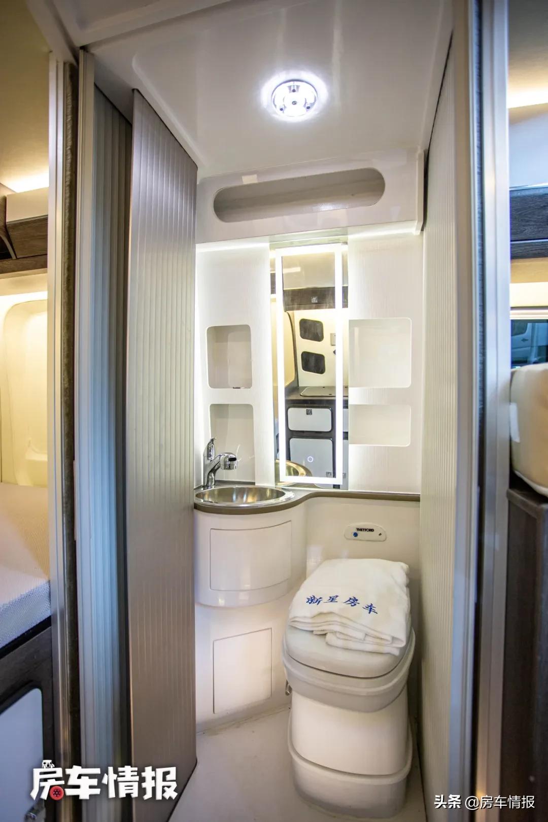 2023款大通v90长轴房车,阳光尚游大通v90b型房车多少钱1辆