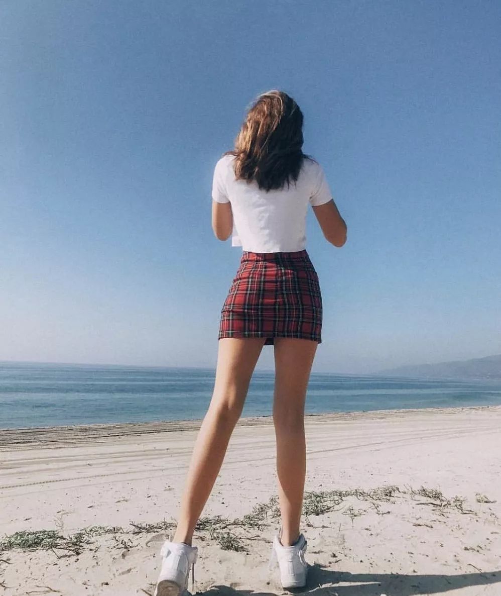 欧阳娜娜优衣库水桶包,欧阳娜娜优衣库卫衣