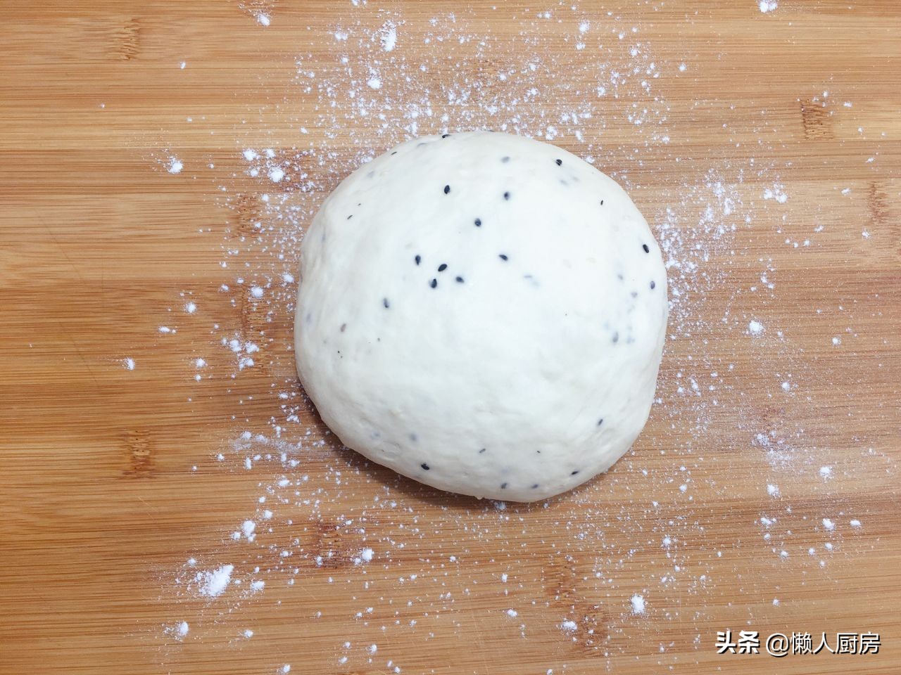 不用手和面做的发面小馒头,两种发面小馒头的做法