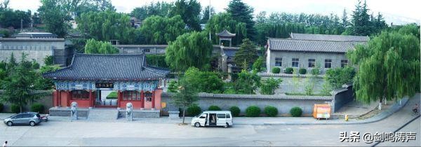 奇联共赏之（8）——百二关山严凤阙，五千道德跨龙门