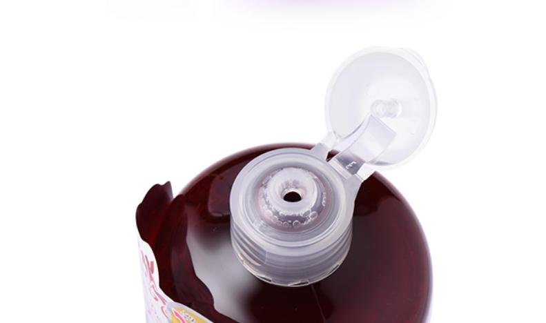 网红达人李喵喵在用的爽肤水,用后干燥暗沉不见了,脸蛋白嫩了