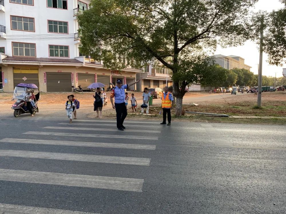 【万警千车下基层】江西吉水：这位民警回“娘家”了