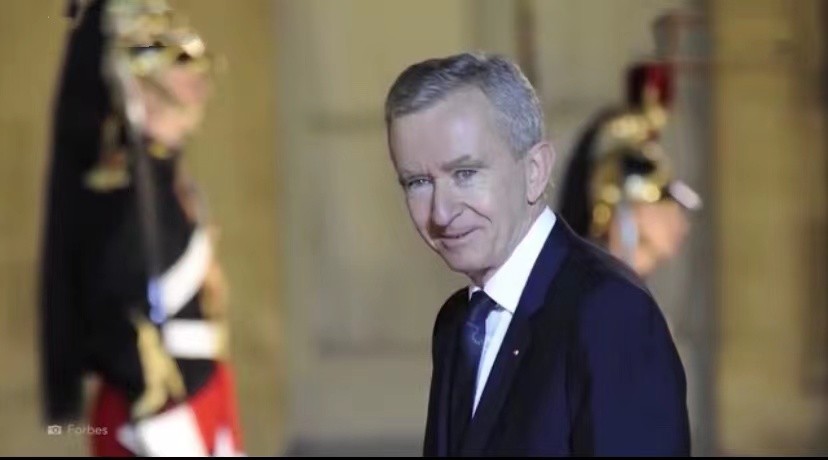 lv成为世界首富,世界首富易主lv总裁成新首富