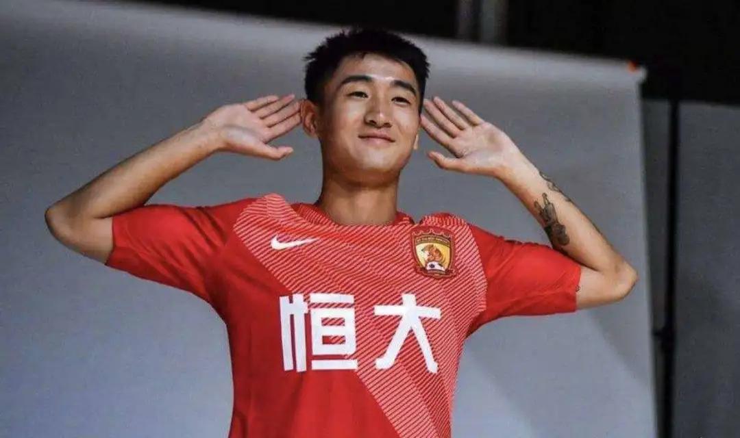 韦世豪韦少辉,年轻球员韦世豪