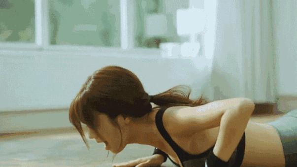 俯卧撑对减肥有多大的帮助,俯卧撑减肥最好的方法