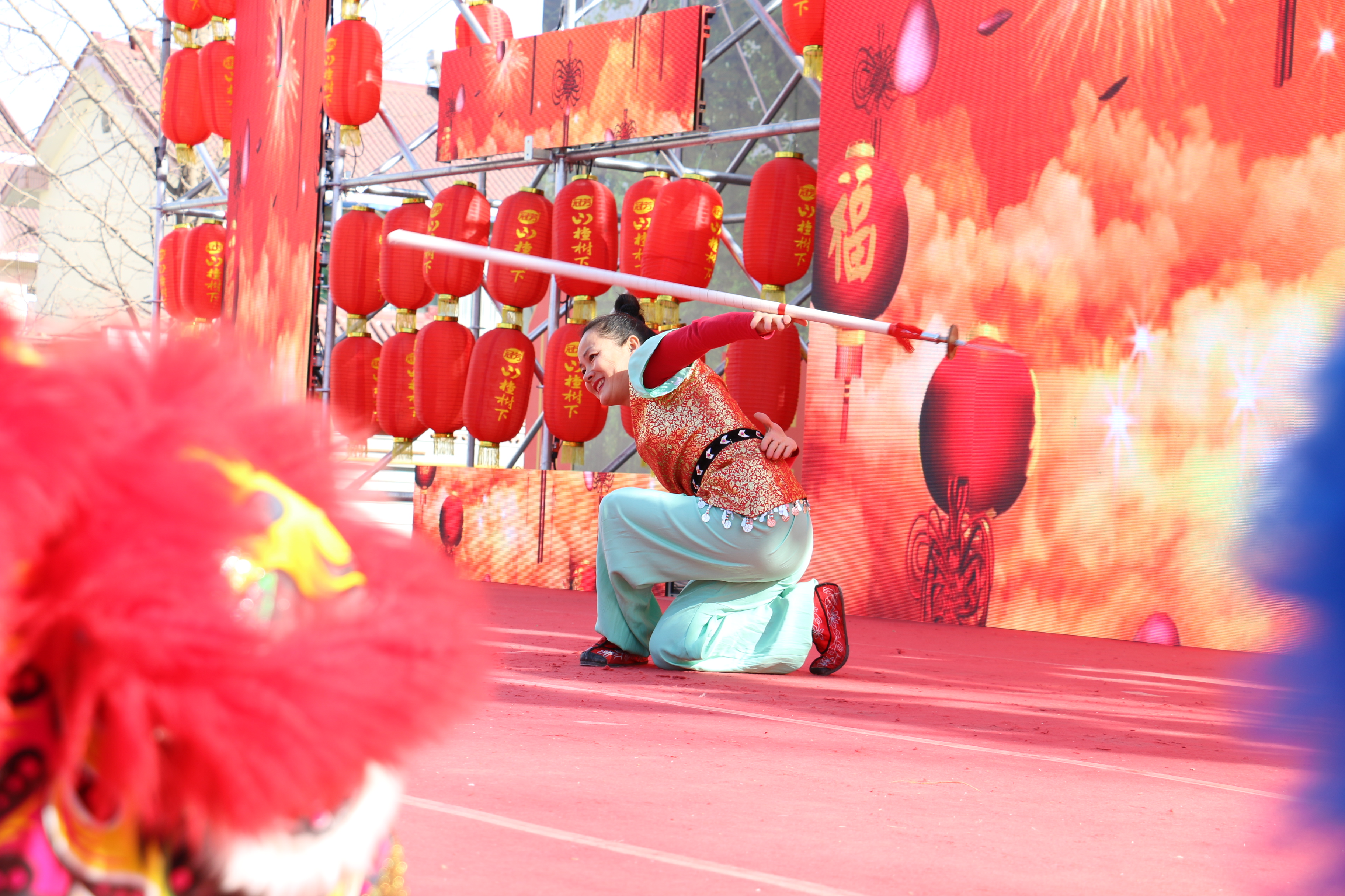 春节去赶集的地方,鼠年春节去哪里旅游好