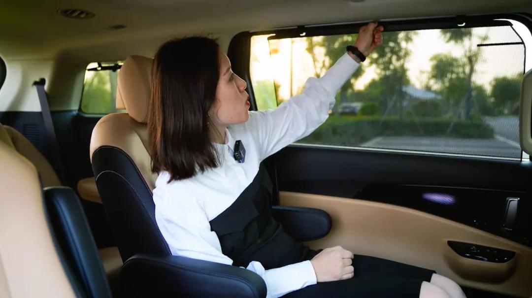 起亚嘉华比库斯途贵,起亚嘉华值不值入手