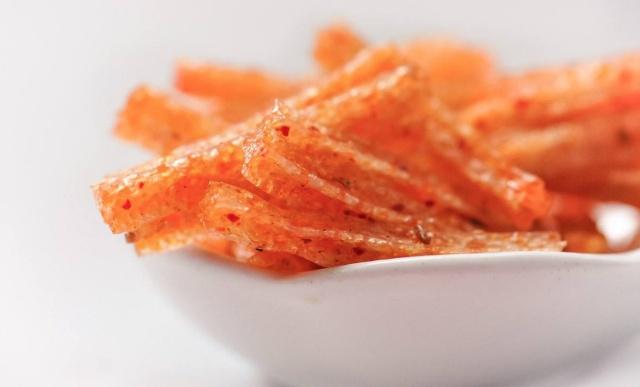 小学生代购零食设会员制可入股，该赞叹“财商”还是该忧虑