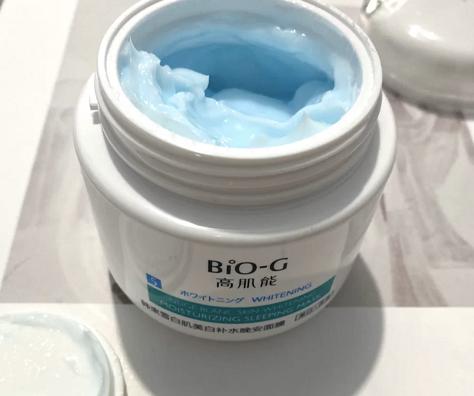 郭妃丽不老,47岁郭妃丽照片