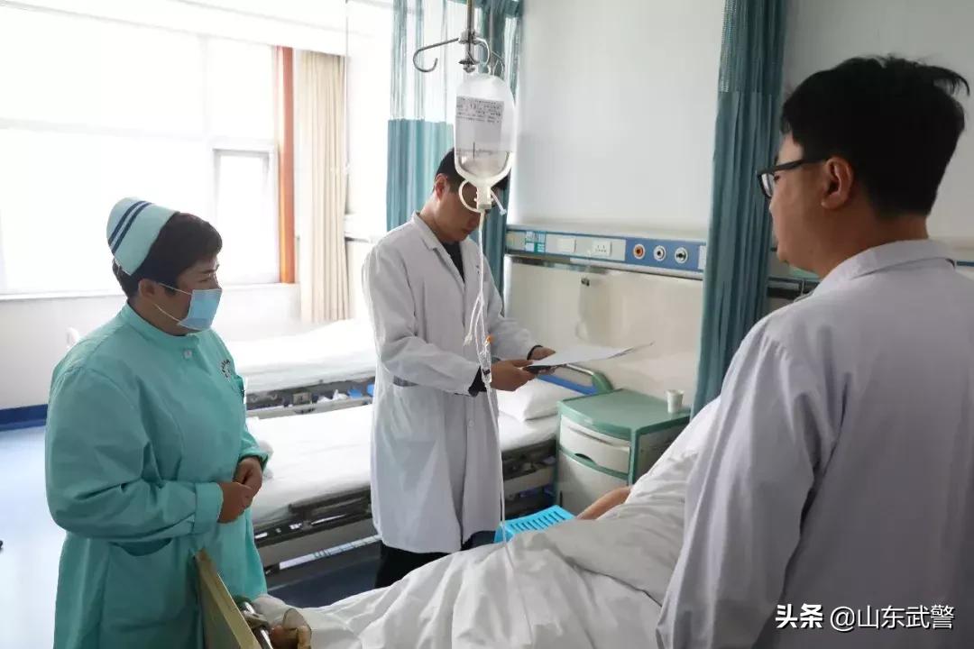 为军服务医院,为部队服务医院