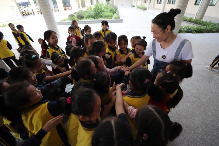 暑假课后服务和校内托管,暑期课后托管服务