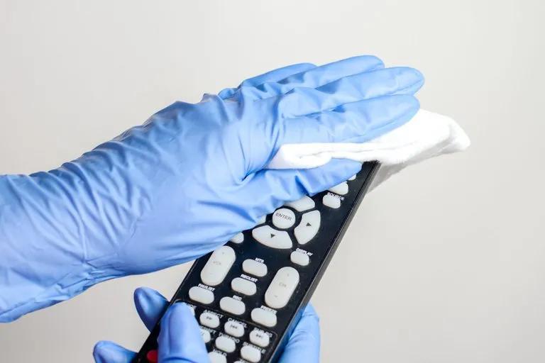 如何清洁电视机屏幕,如何清洁电视机屏幕上的污渍